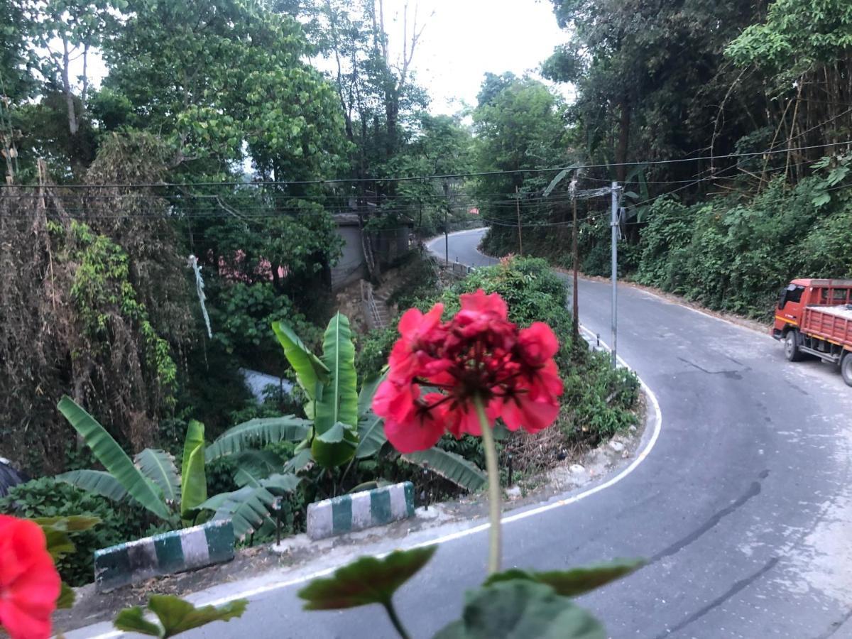 Maple Homestay Kalimpong Ngoại thất bức ảnh